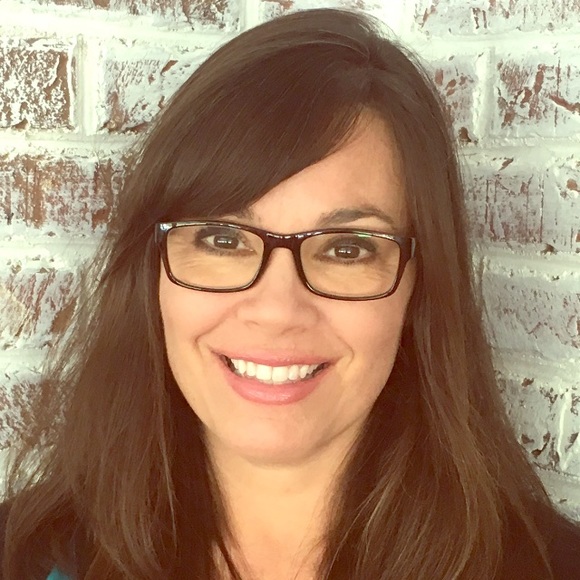 Meet your Posher, Kerry - Picture 1 of 1